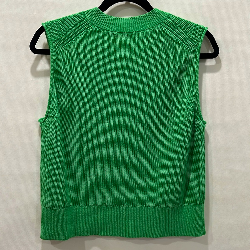 COS Chunky Knit Vest - Picture 9 of 12